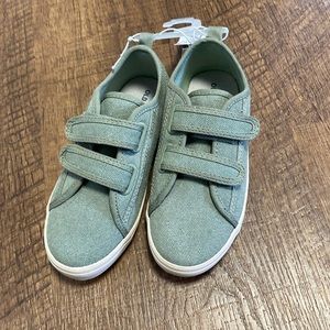 Little kids/ toddler shoes size 11